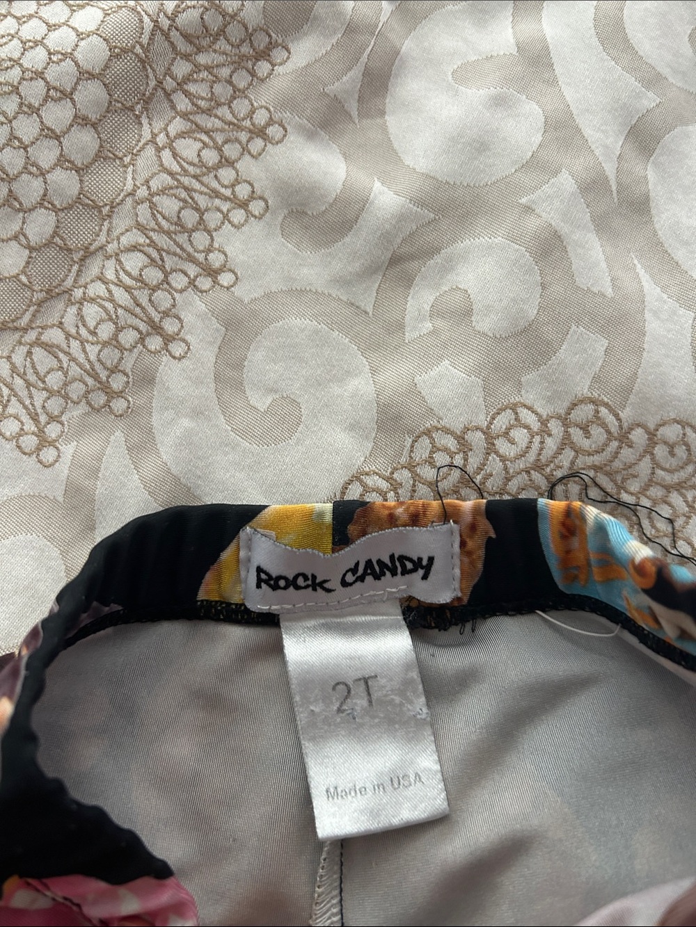 Rock Candy Kids Donut Print Leggings - Black with Multicolor Donuts size 2T - Picture 4 of 4